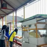 Ratusan Warga Binaan Makan Bakso Gratis dari Karutan Mentok