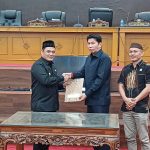 Raperda Perlindungan Lahan Pertanian Pangan Berkelanjutan Disahkan Jadi Perda