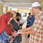 Baznas Bangka Barat Salurkan Bantuan kepada 38 Mustahik