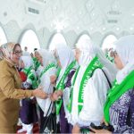 Pj Wali Kota Lepas Keberangkatan 281 Calon Jemaah Haji Kota Pangkalpinang