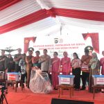 Peringati Hari Bhayangkara ke-78, Polda Babel Ikuti Kegiatan Bansos dan Baksos Serentak  