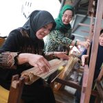 Pj Ketua Dekranasda Babel Dorong Perajin Lidi Nipah Hasilkan Produk Mandiri dan Berdaya Saing