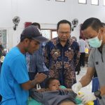 80 Anak Kecamatan Namang Isi Libur Sekolah dengan Berkhitan Massal Ceria Bang Ayi Peduli