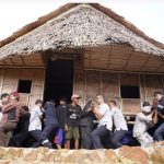 Harmonisasi dengan Masyarakat Adat Mapur, PT Timah Bangun Masa Depan Keberlanjutan