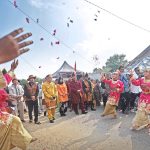 Bong Ming Ming Apresiasi Warga Kundi Komitmen Lestarikan Pesta Adat