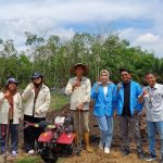 Tim MBKM Kewirausahaan UBB Produksi Kompos dari Limbah Sawit