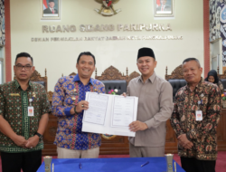 DPRD Pangkalpinang Setujui Raperda APBD 2025, Pj Wako Budi Utama Harap Segera Jadi Perda