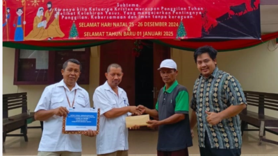 Jelang Natal dan Tahun Baru, Dua Gereja di Bangka Barat Terima Bantuan dari PT Timah
