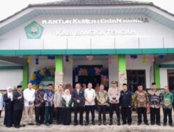 Peringati Hari Amal Bakti, Kemenag Bateng Gelar Upacara dan Potong Tumpeng  