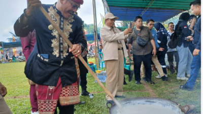 Dukung Pesta Adat Dodol Bergema, Langkah Nyata PT Timah Mendukung Pelestarian Tradisi Masyarakat Desa Penyampak
