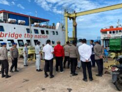 Kapolres Basel Lakukan Pengecekan Pos Pam dan Pos Yan Ops Ketupat Menumbing 2025