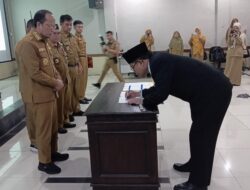 Bupati Algafry Lantik Ahmad Syaifullah Nizam Sebagai Pj Sekda Bangka Tengah