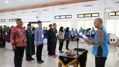 Polda Babel Gelar Penandatanganan Pakta Integritas Dan Pengambilan Sumpah Penerimaan Polri Tahun Anggaran 2025, Kapolda Tegaskan Jangan Curang