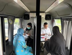 Mobil Sehat Hadir di Dusun II Desa Kundur, Seratusan Warga Bisa Berobat Gratis