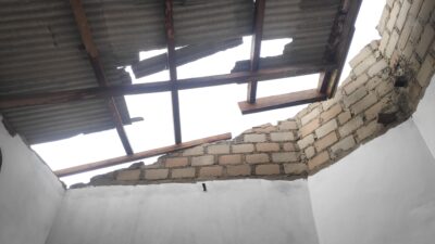 9 Rumah di Simpang Kaolin Kelabat Rusak Dihantam Angin Puting Beliung