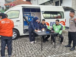 Sambut HUT Bhayangkara Ke 79, Bid Dokkes Polda Babel Gelar Pemeriksaan Kesehatan Gratis Bagi Para Driver Ojol