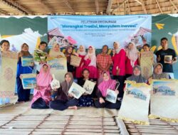 PT Timah Gelar Pelatihan Decoupage bagi Masyarakat Adat Mapur, Dorong Pengembangan Kerajinan Lokal dan Ekonomi Kreatif