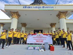 Polda Babel Gelar Baksos Religi Jelang HUT Bhayangkara Ke 79, Bersih Tempat Ibadah Hingga Beri Bantuan