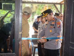 Hari Bhayangkara ke-79, Dua Rumah Warga Mentok Dibedah Polres Bangka Barat