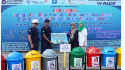 Edukasi Tentang Pengelolaan Sampah Sejak Dini, PT Timah Serahkan Bantuan Tempat Sampah Terpilah ke SDN 1 Pemali
