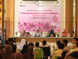 Srikandi PLN Babel Tebar Kasih di SLBN 31 Pangkalpinang, Peringati Hari Anak dan Hari Kebaya Nasional