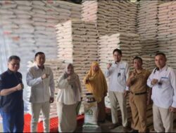 ‎Pemkab Bangka Tengah Mulai Salurkan Beras Cadangan Pemerintah kepada 7.364 KPM