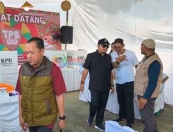 Saat Pencoblosan, Ketua KPU RI dan Ketua KPU Pangkalpinang Masuk ke TPS