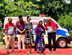 JNE dan TIKI Serahkan Bantuan Mobil Ambulans dan Jenazah untuk Kemanusiaan