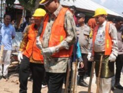 Dirjen Kawasan Permukiman KemenPKP Resmikan Rumah Swadaya di Desa Kurau