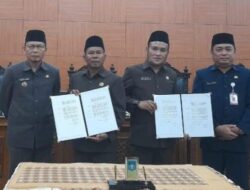 DPRD Bangka Tengah Gelar Rapat Paripurna Dengarkan Penyampaian Pendapat Akhir Fraksi