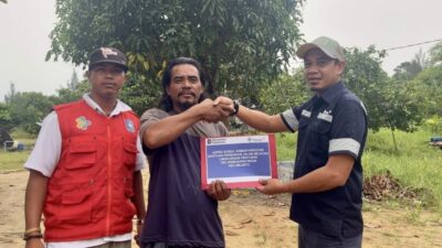 PT Timah Bantu Perbaikan Akses Jalan Nelayan di Penyusuk, Dukung Kelancaran Aktivitas Ekonomi Pesisir