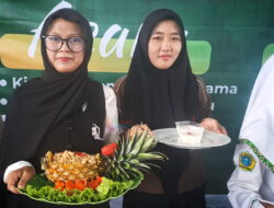 Di Festival Nganggung, Kampung Tuatunu Disulap Menjadi Kampung Nanas
