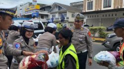 Ditlantas Polda Babel Gelar Jumat Berkah, Bagikan Hasil Ketahanan Pangan Dan Sembako Ke Warga