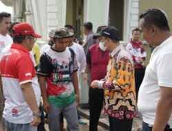 ‎Pemkab Bangka Tengah Bersama BPJN Babel Gelar Gotong Royong di Desa Belilik Namang