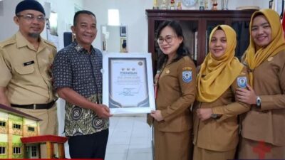 RSUD Junjung Besaoh Terima Penghargaan dari BPJS Kesehatan atas Implementasi Sistem Kesehatan Digital