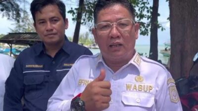 Wabup Efrianda Ajak Guru Tingkatkan Inovasi Mendorong Terbentuknya SDM Berkualitas
