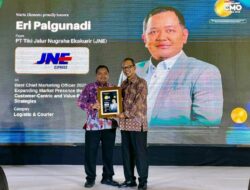 JNE Raih Penghargaan Best Chief Marketing Officer (CMO) Award 2025