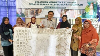 PT TIMAH Tbk Gelar Pelatihan Ecoprint di Karimun, Dorong Pelestarian Budaya dan Pemberdayaan Masyarakat