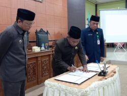 DPRD Bangka Tengah Sahkan Perda Penanggulangan Bencana  