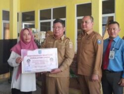 DisperindagkopUKM Bateng Bersama Bank SumselBabel Gelar Sosialisasi KUR dan Serahkan Bantuan Peralatan Bagi UMKM 