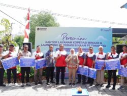 PT TIMAH Tbk Serahkan Bantuan Pembinaan kepada Puluhan Koperasi di Provinsi Kepulauan Bangka Belitung