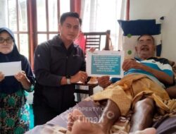 PT TIMAH Tbk Serahkan Bantuan Biaya Pengobatan Warga Desa Pamak, Istri Syamsul Bahri Tak Pernah Menyangka Terima Perhatian dari Perusahaan