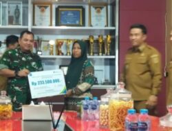 Nelayan Korban Kecelakaan Laut Terima Santunan dan Beasiswa untuk Anak Berkat Program BPJS Ketenagakerjaan PT TIMAH Tbk