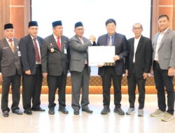 Gubernur Hidayat Arsani Lantik Komisaris dan Direksi BUMD Babel untuk Akselerasi Ekonomi dan PAD