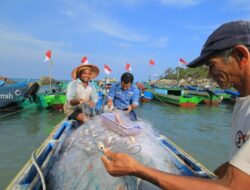 Sejak 2022, PT TIMAH Tbk Fasilitasi Ribuan Nelayan Peroleh Perlindungan BPJS Ketenagakerjaan