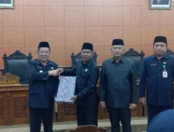 DPRD Bangka Tengah Gelar Rapat Paripurna Penyampaian 3 Raperda