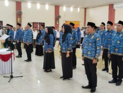 Bupati Markus Lantik 22 Tenaga Administrator dan Pengawas