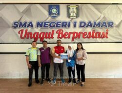 PT TIMAH Tbk Bantu Biaya Pengobatan Anggun, Siswa SMAN 1 Damar di Belitung Timur
