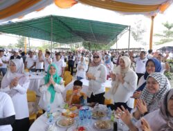 Momen Bulan Suci Ramadhan, Gubernur Babel Hidayat Arsani Gelar Silaturahmi dengan Para Pegawai Provinsi Babel untuk Perkuat Kebersamaan