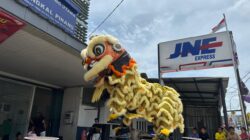 Rayakan Imlek 2577, JNE Tebar Promo dan Hadirkan Kemeriahan Tahun Kuda Api